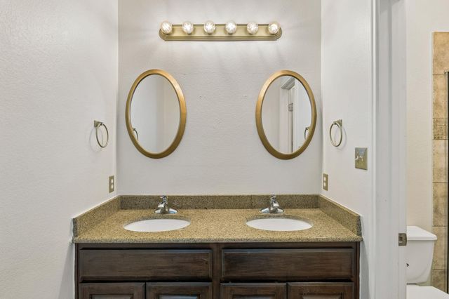 11400 W Parmer LN 14, Cedar Park, TX 78613