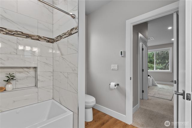 20 Sweetclover Circle, Bellingham, WA 98229