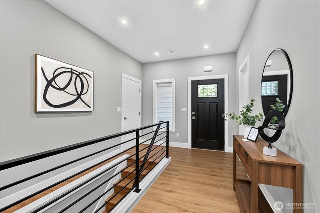 20 Sweetclover Circle, Bellingham, WA 98229
