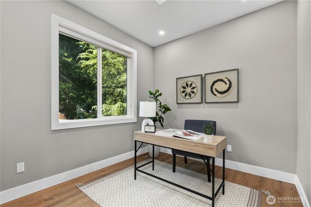 20 Sweetclover Circle, Bellingham, WA 98229