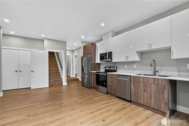 20 Sweetclover Circle, Bellingham, WA 98229
