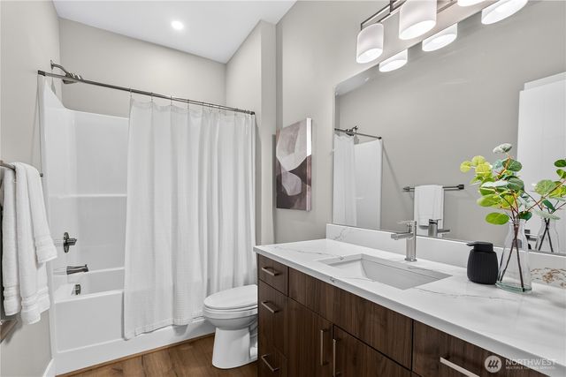 20 Sweetclover Circle, Bellingham, WA 98229