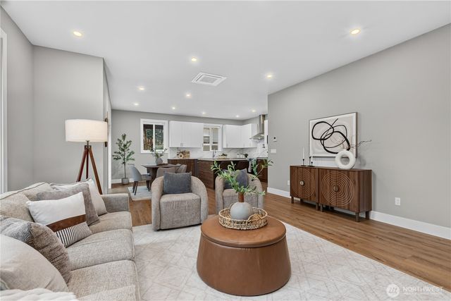20 Sweetclover Circle, Bellingham, WA 98229