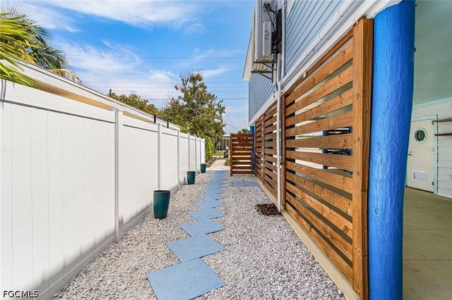 24525 Dolphin ST, Bonita Springs, FL 34134