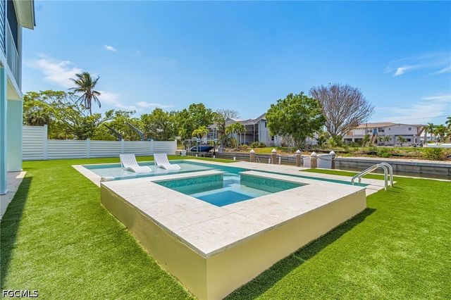 24525 Dolphin ST, Bonita Springs, FL 34134