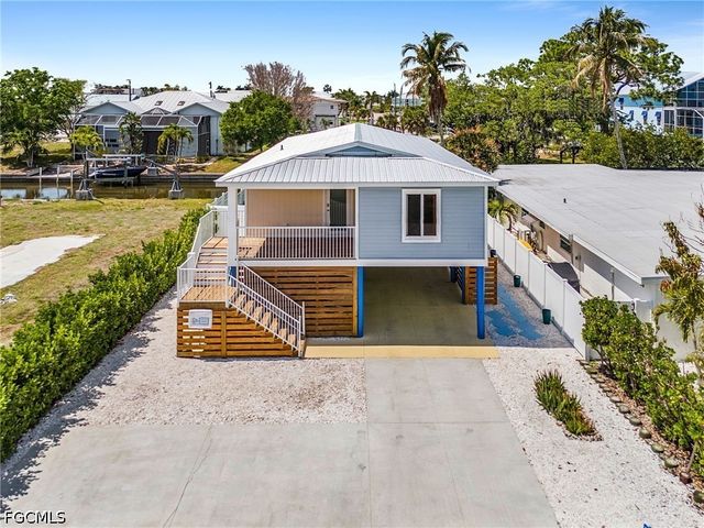 24525 Dolphin ST, Bonita Springs, FL 34134