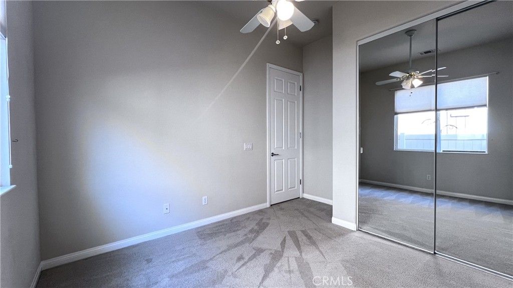 Image 18 of property listing at 19460 Tor Hill, Apple Valley, CA 92308