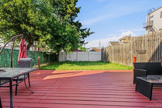 47 Villa Avenue, Yonkers, NY 10704