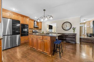 47 Villa Avenue, Yonkers, NY 10704