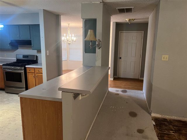 312 County Road 2273 Street, Cleveland, TX 77327