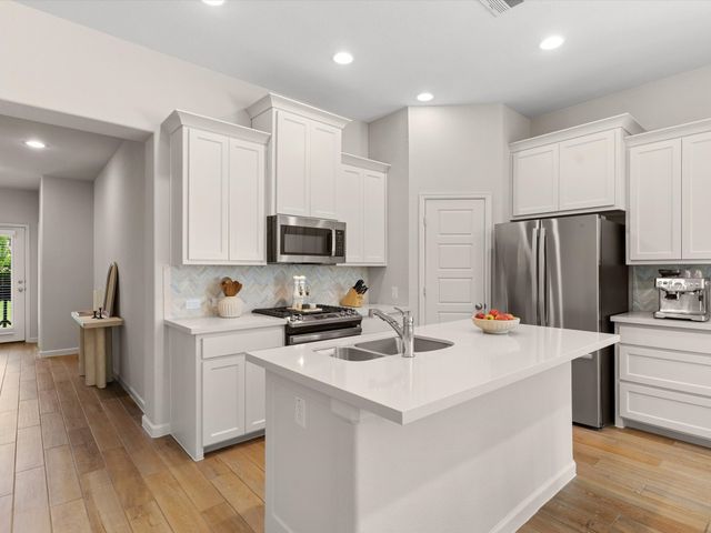 166 Palo Duro Bend, Rhome, TX 76078