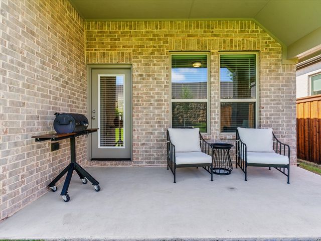 166 Palo Duro Bend, Rhome, TX 76078