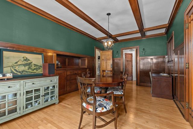 618 DICKINSON STREET, New London, WI 54961