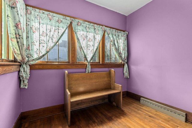 618 DICKINSON STREET, New London, WI 54961