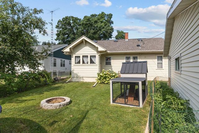 618 DICKINSON STREET, New London, WI 54961