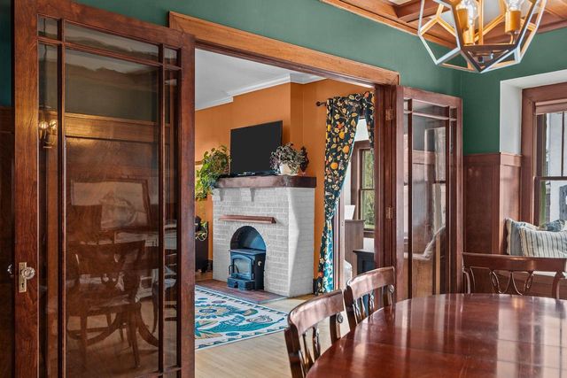 618 DICKINSON STREET, New London, WI 54961