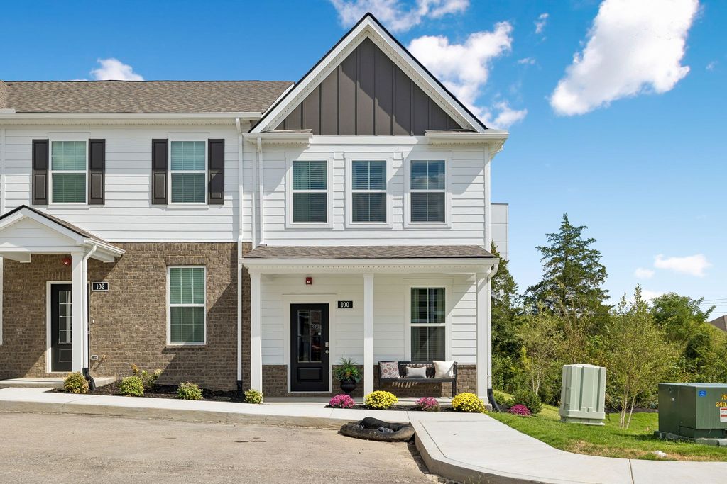 120 Dry Canyon, La Vergne, TN 37086