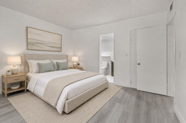 651 PINE Drive 204, Pompano Beach, FL 33060