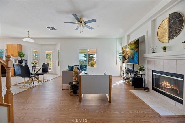4903 Edmonton, Fontana, CA 92336