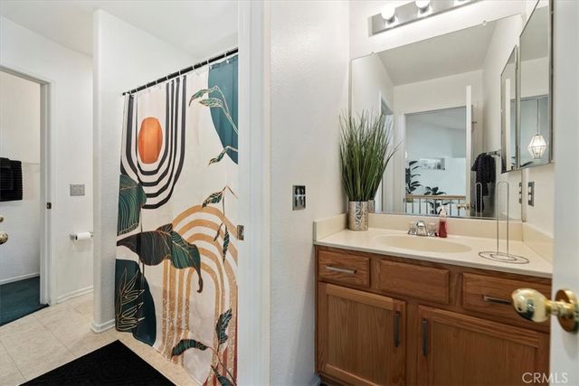 4903 Edmonton, Fontana, CA 92336