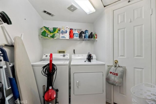 4903 Edmonton, Fontana, CA 92336
