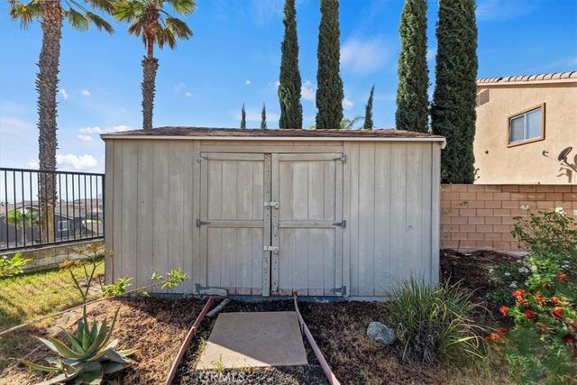 4903 Edmonton, Fontana, CA 92336
