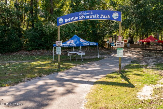 10206 Hawkeswater Boulevard, Leland, NC 28451