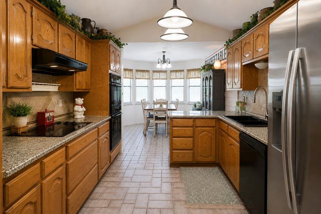 107 Byron Nelson Street, Stephenville, TX 76401