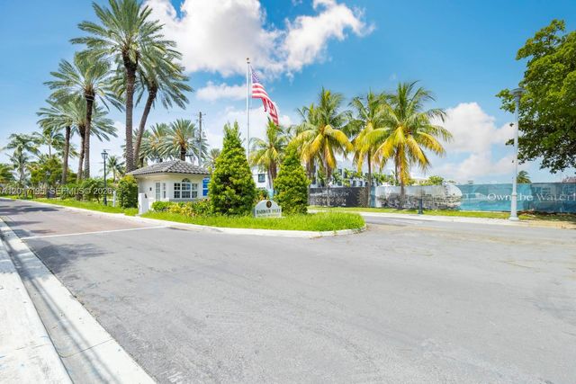 1790 Harbour Inlet Dr. 2A, Fort Lauderdale, FL 33316