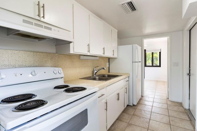 1790 Harbour Inlet Dr. 2A, Fort Lauderdale, FL 33316