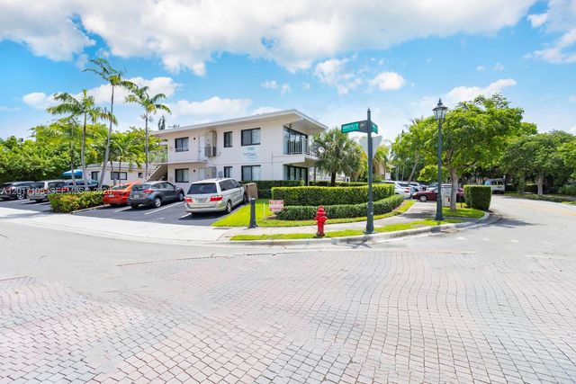 1790 Harbour Inlet Dr. 2A, Fort Lauderdale, FL 33316