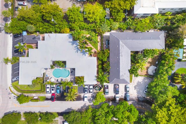 1790 Harbour Inlet Dr. 2A, Fort Lauderdale, FL 33316