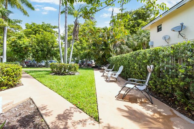 1790 Harbour Inlet Dr. 2A, Fort Lauderdale, FL 33316