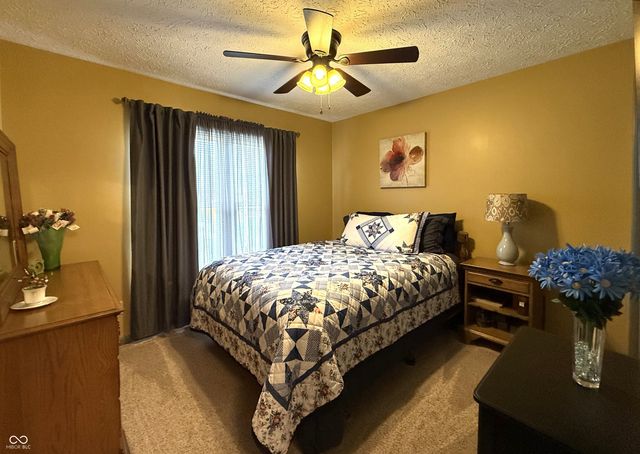 1069 Redwood Drive, Brownsburg, IN 46112