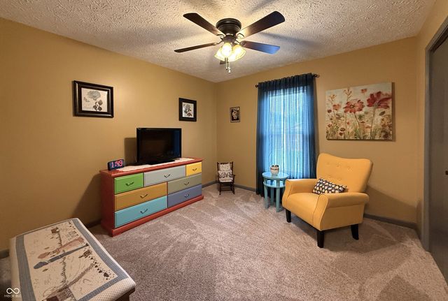 1069 Redwood Drive, Brownsburg, IN 46112