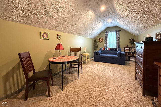 1069 Redwood Drive, Brownsburg, IN 46112