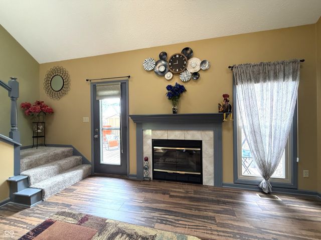 1069 Redwood Drive, Brownsburg, IN 46112
