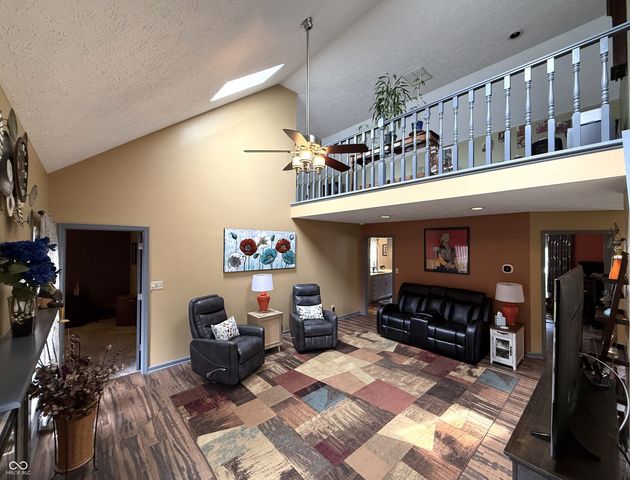 1069 Redwood Drive, Brownsburg, IN 46112
