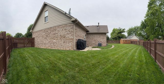 1069 Redwood Drive, Brownsburg, IN 46112