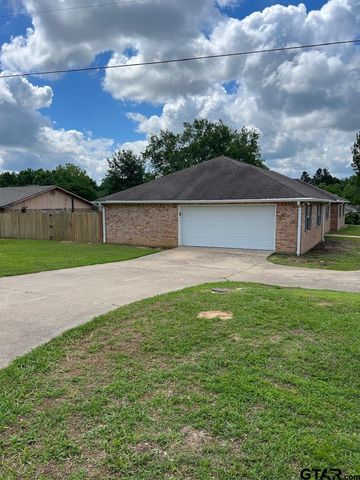 1002 S Boyd, Lindale, TX 75771