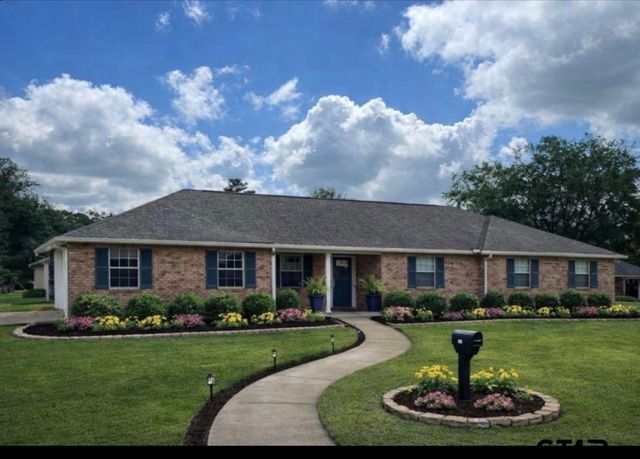 1002 S Boyd, Lindale, TX 75771