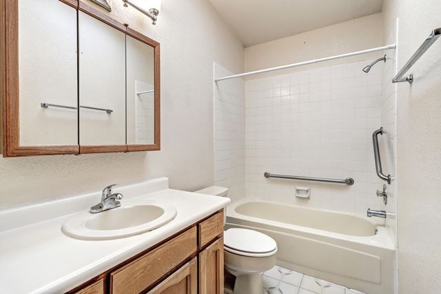 10608 Pennyback Park Drive NE, Albuquerque, NM 87123