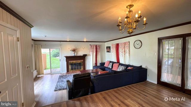 18 NORTHGATE VLG, Media, PA 19063