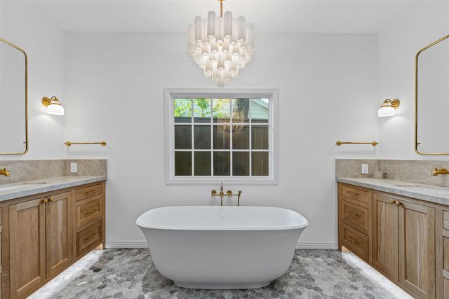 3708 Cresthaven Terrace, Fort Worth, TX 76107