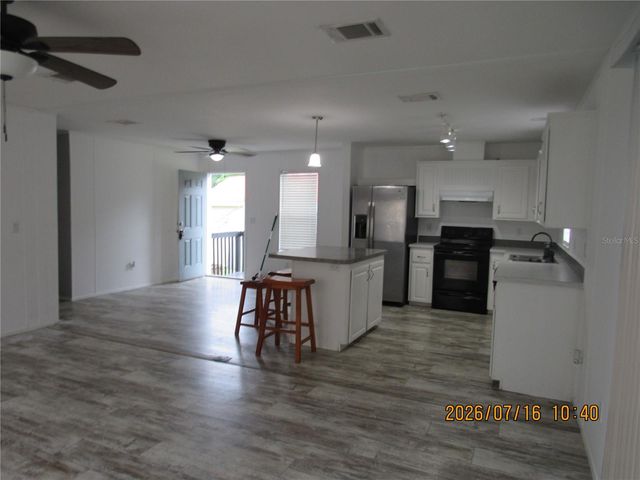 11719 LAKE DRIVE, Clermont, FL 34715