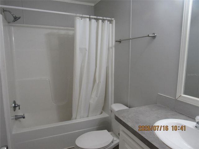 11719 LAKE DRIVE, Clermont, FL 34715