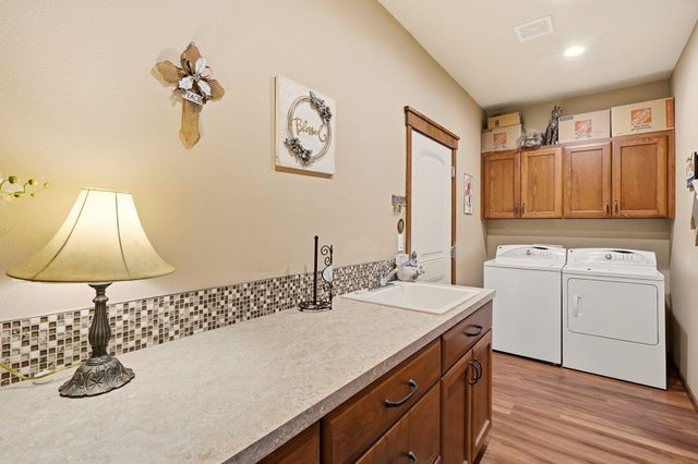 2106 E Aspen Ln, Spokane, WA 99205