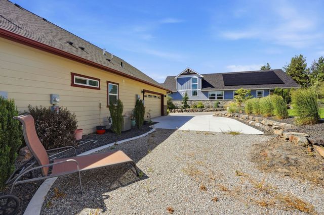 2106 E Aspen Ln, Spokane, WA 99205