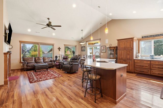 2106 E Aspen Ln, Spokane, WA 99205
