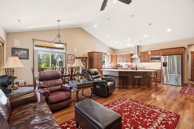 2106 E Aspen Ln, Spokane, WA 99205
